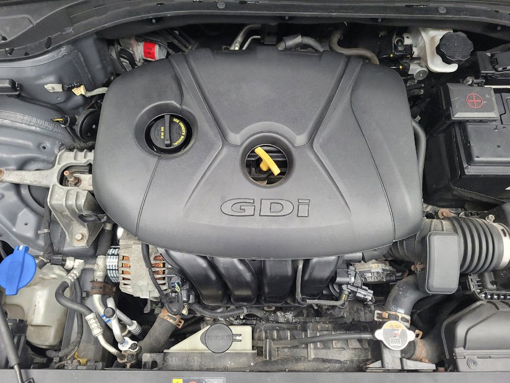 Used 2018 Hyundai Elantra GT image 30