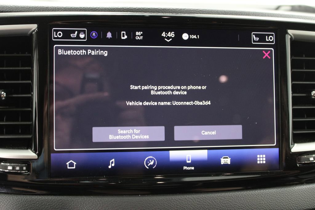 Used 2024 Chrysler Pacifica Touring-L image 49