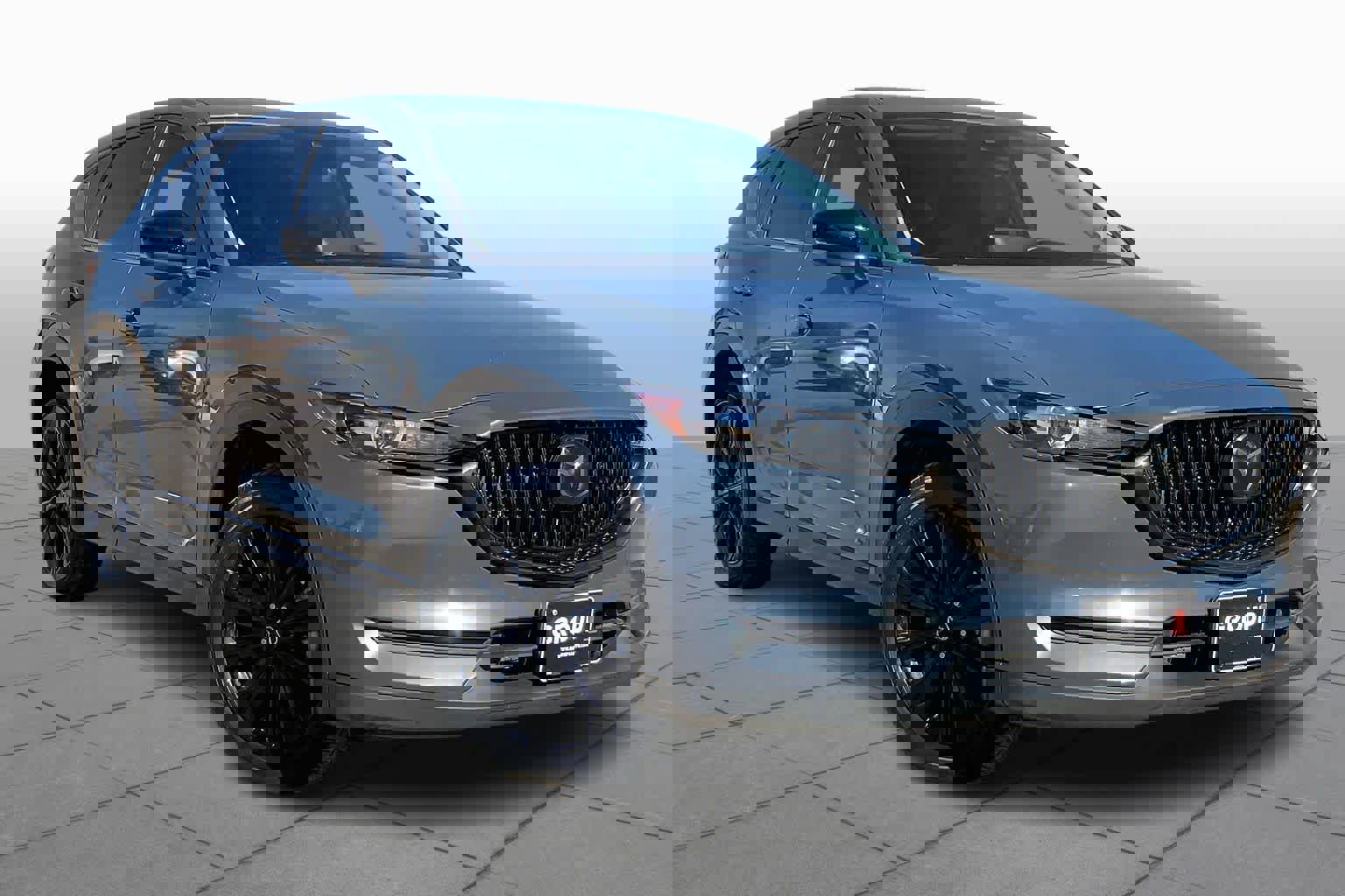 Used 2021 MAZDA CX-5 Carbon Edition image 2