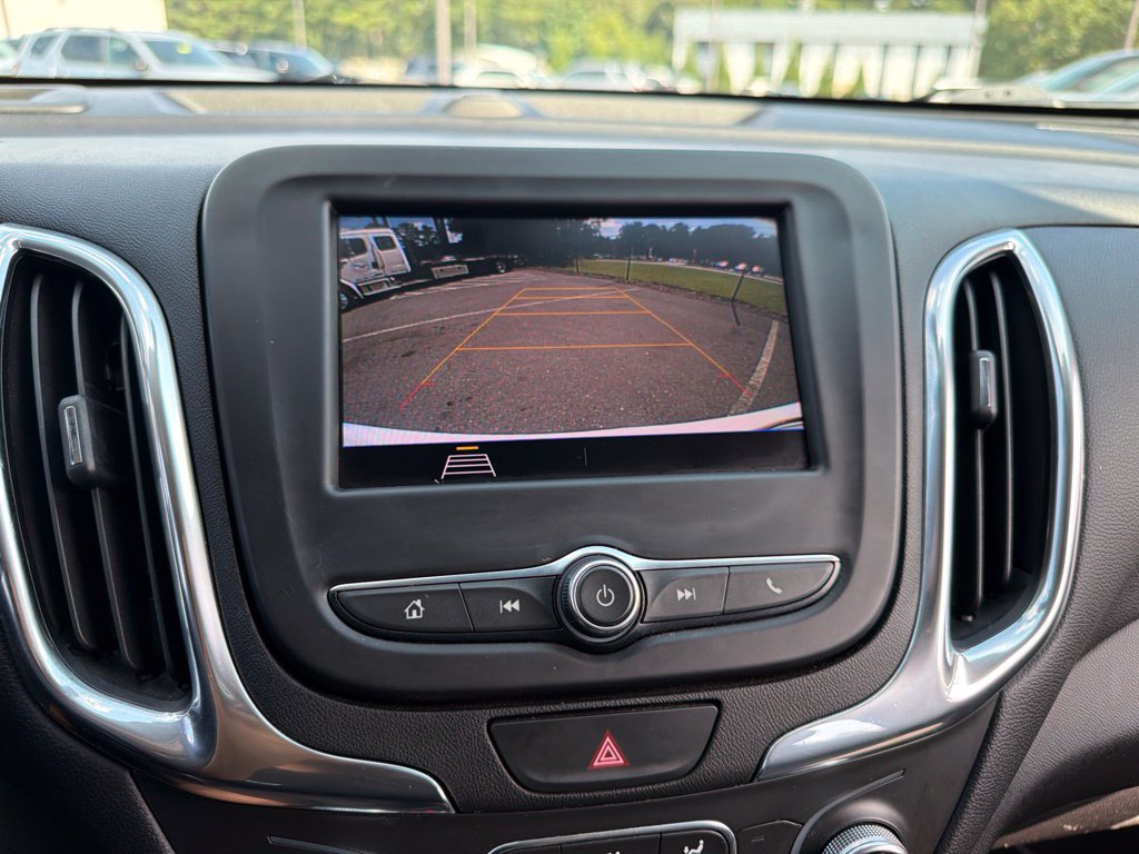 Used 2021 Chevrolet Equinox LT FWD image 15