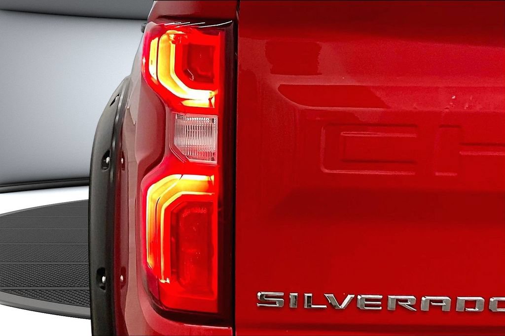 Used 2019 Chevrolet Silverado 1500 LT Trail Boss AWD/4WD image 24