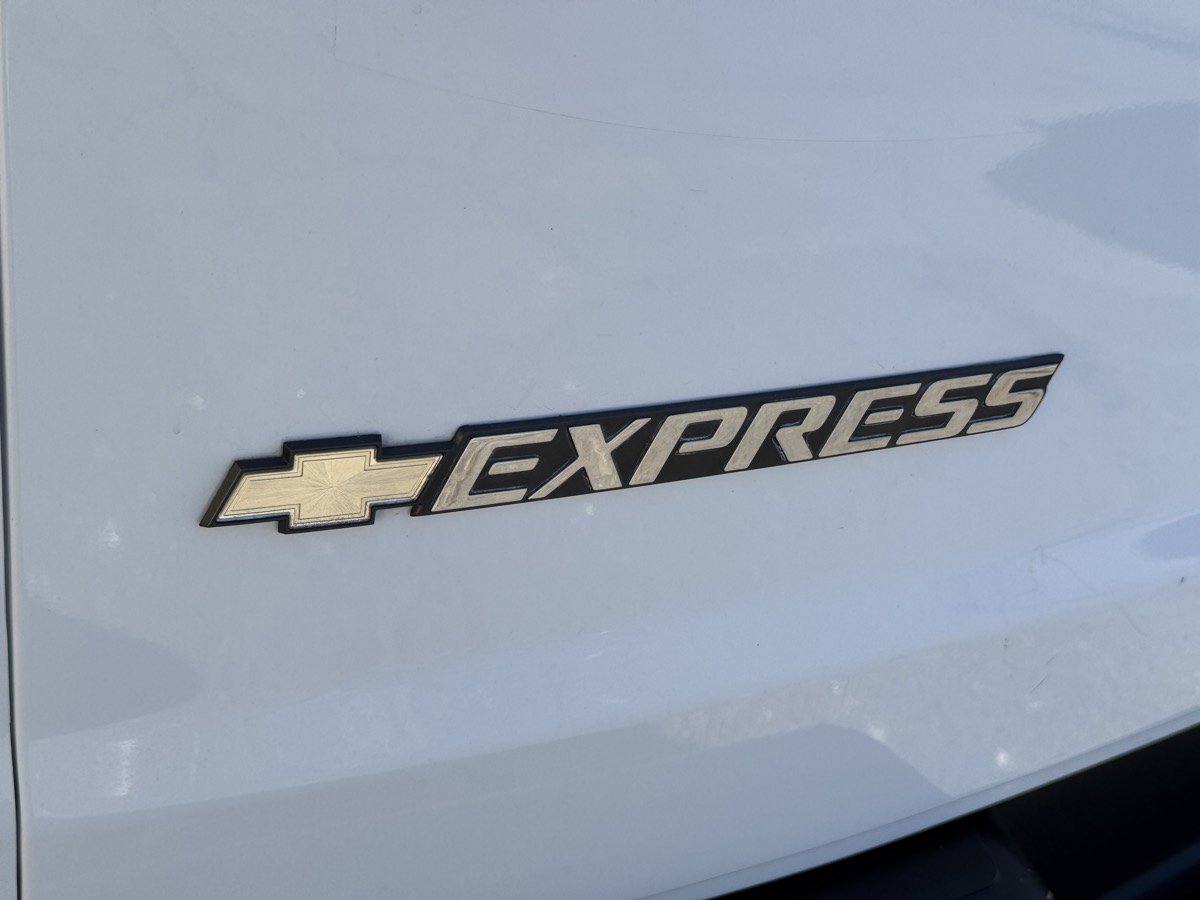 Used 2021 Chevrolet Express 2500 Extended w/ Driver Convenience Package RWD image 11