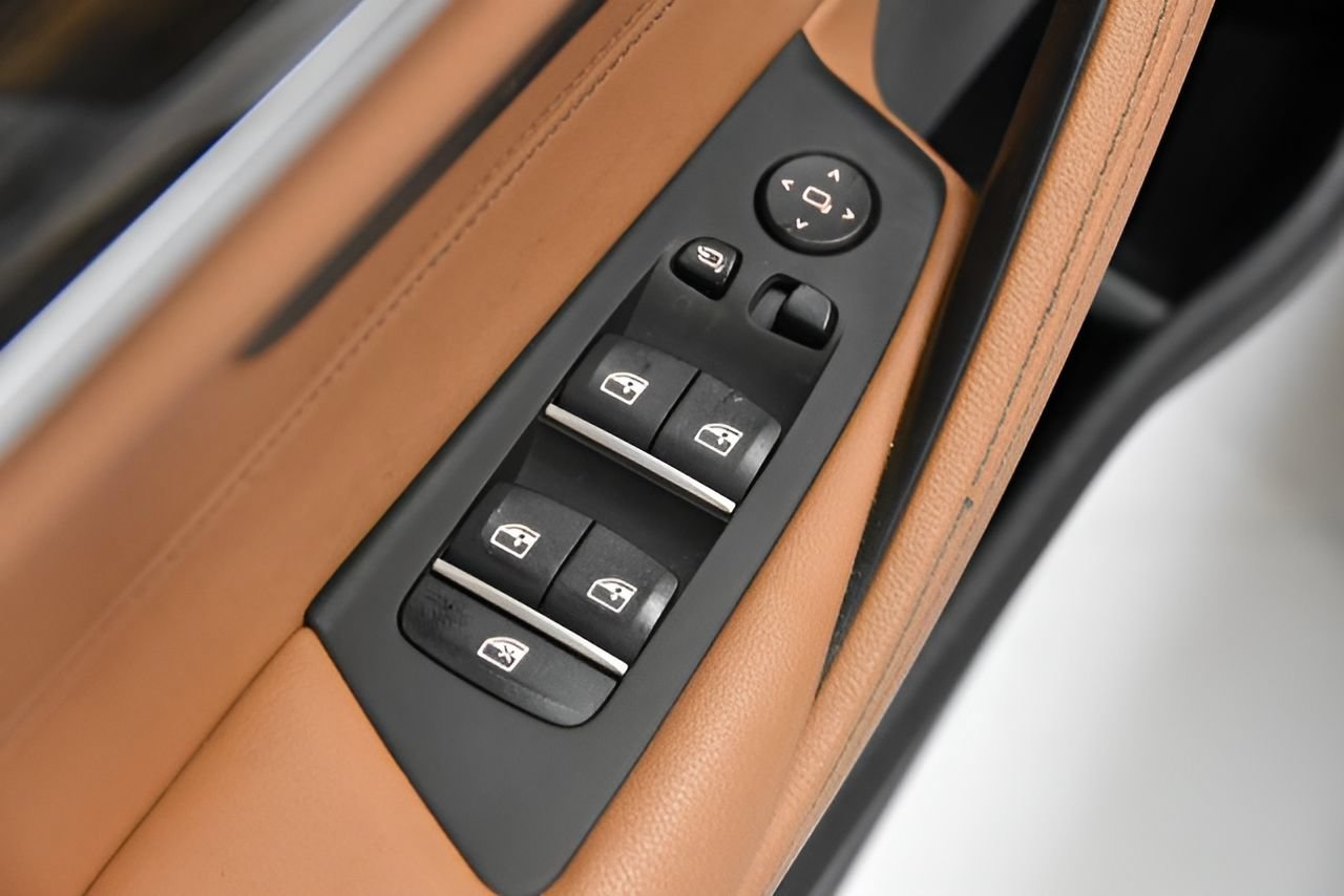 Used 2023 BMW 530i w/ M Sport Package RWD image 17