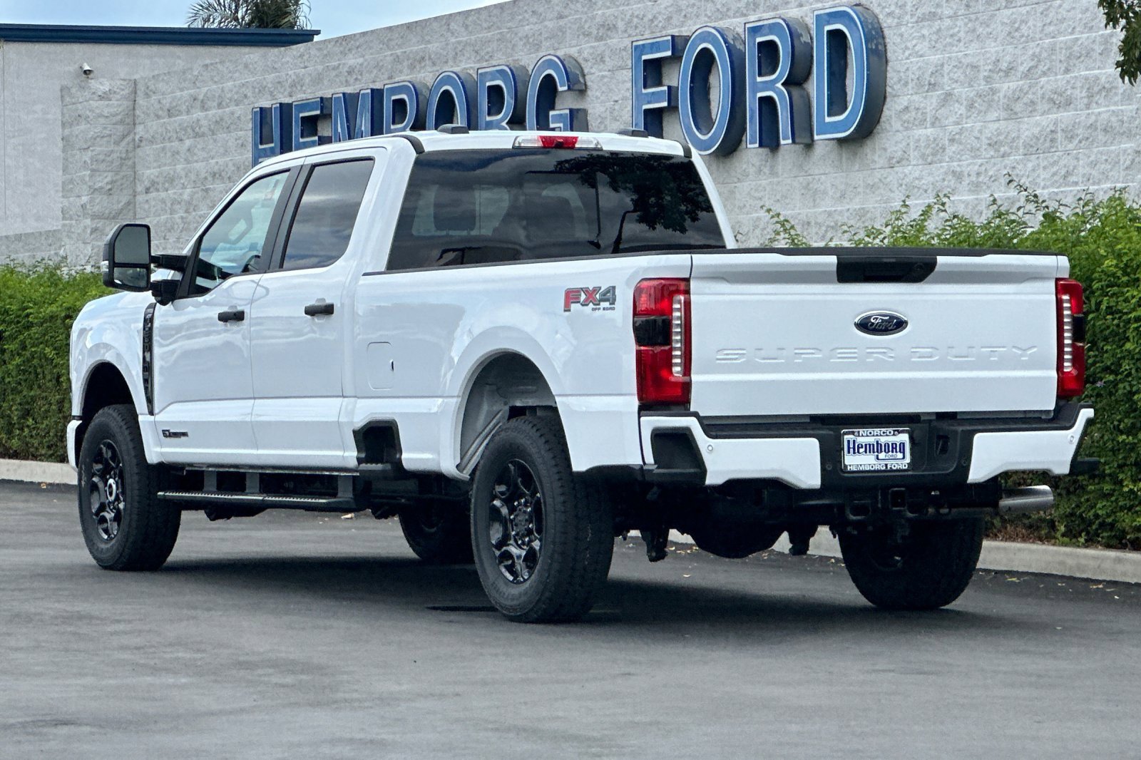 New 2026 Ford F250 4x4 Crew Cab Super Duty image 6