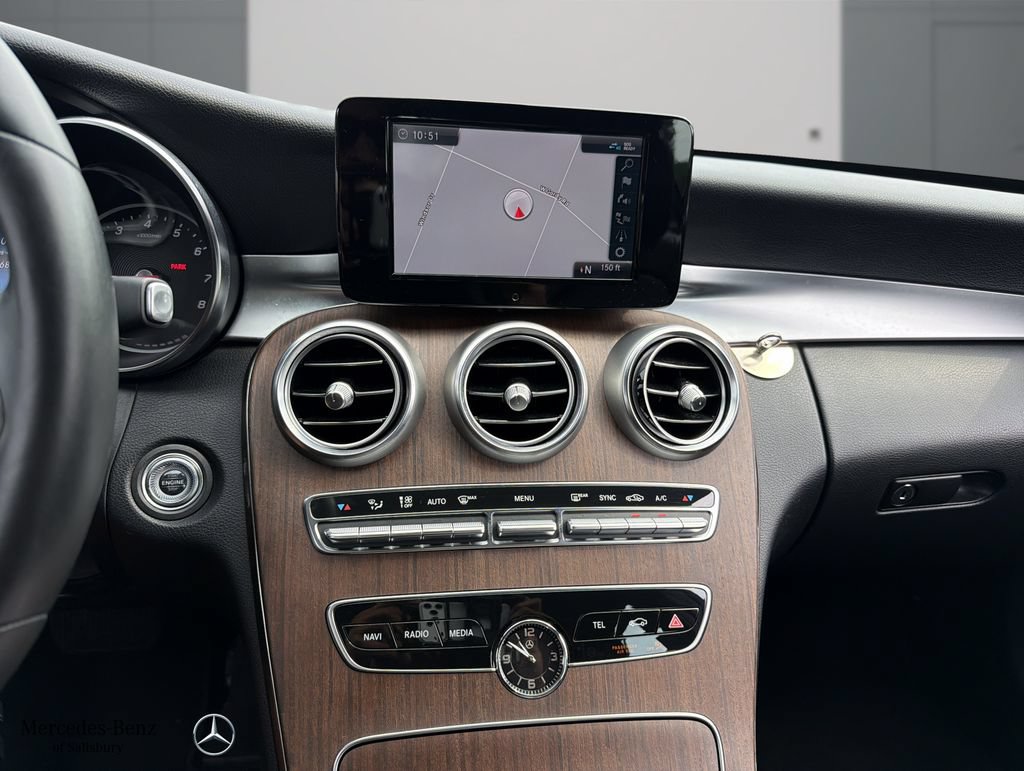 Certified 2019 Mercedes-Benz C 300 4MATIC Sedan image 9