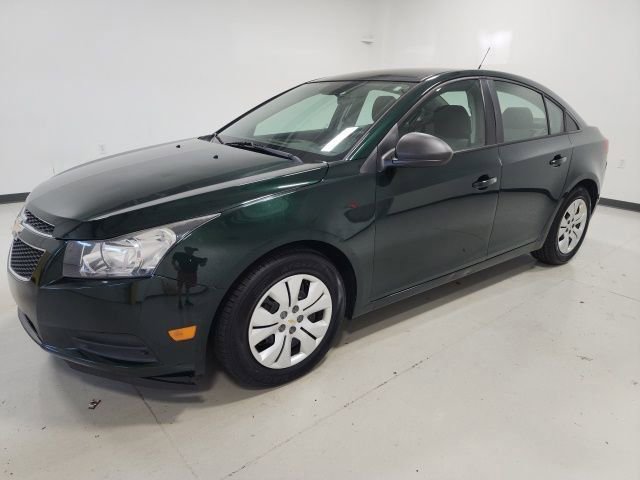 Used 2014 Chevrolet Cruze LS FWD image 5