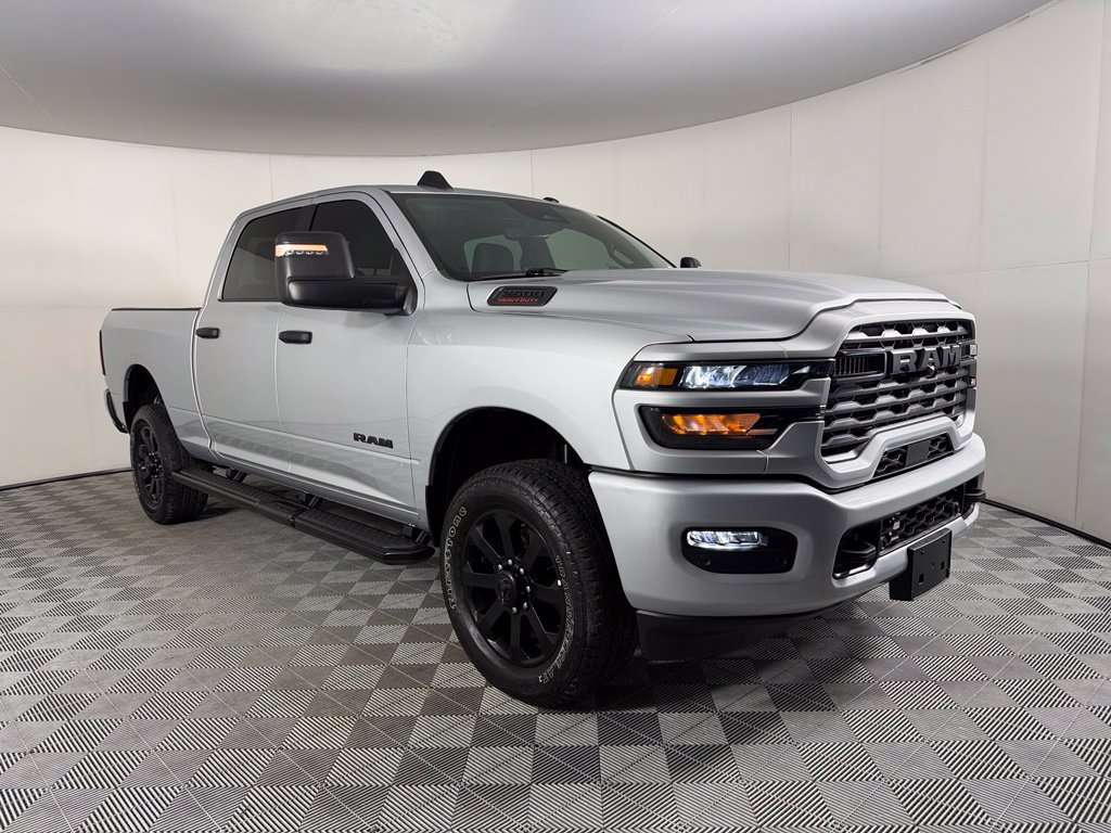 Used 2026 RAM 2500 Big Horn AWD/4WD image 4