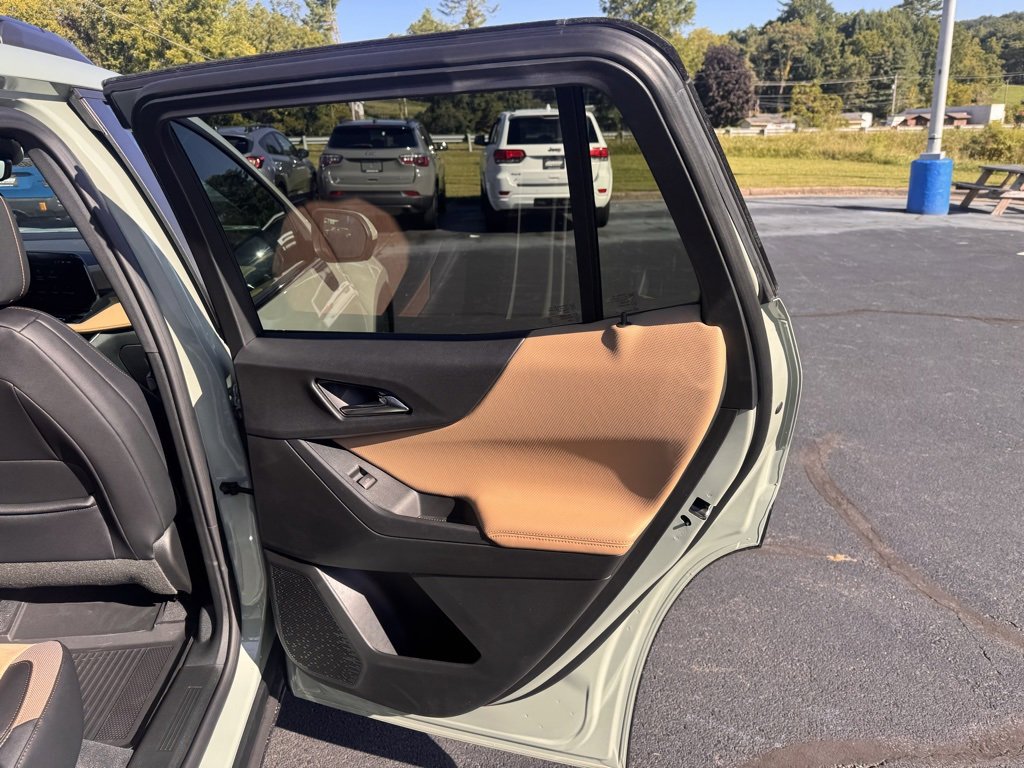 New 2026 Chevrolet Equinox ACTIV w/ Convenience Package III image 27