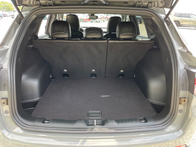 Used 2023 Jeep Compass Limited AWD/4WD image 15