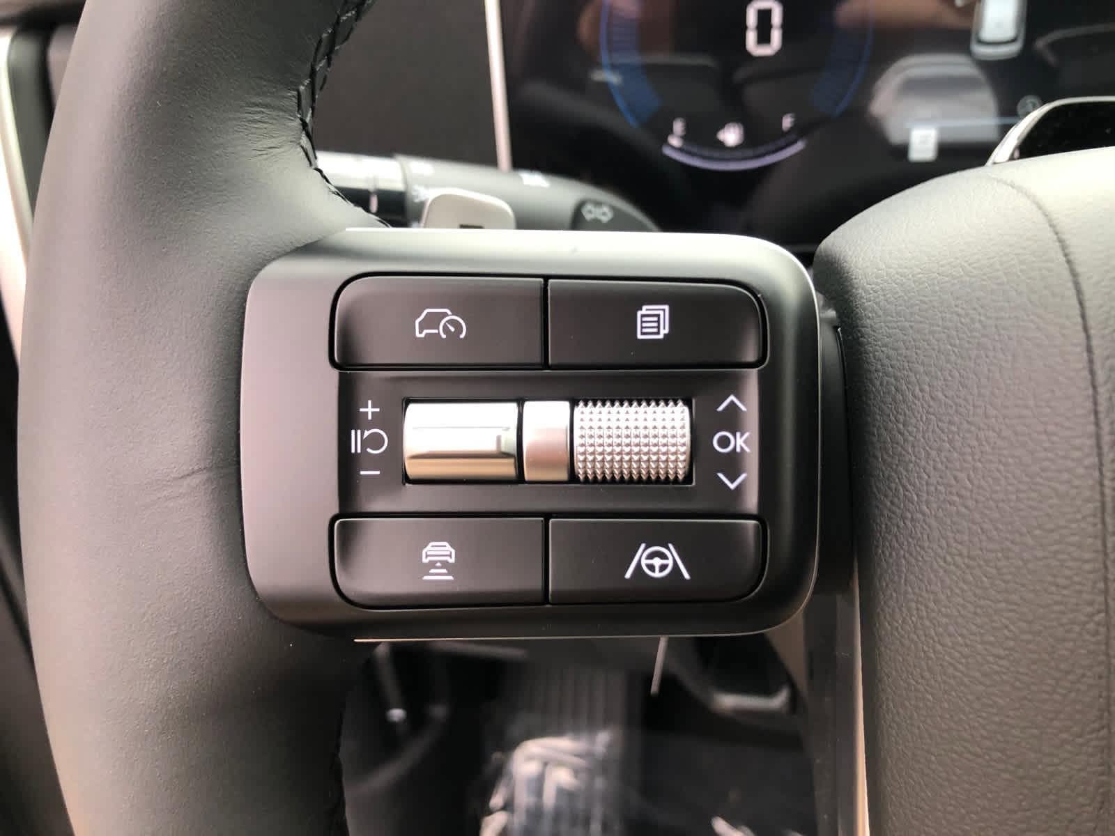 New 2026 Hyundai Santa Fe SEL AWD/4WD image 8