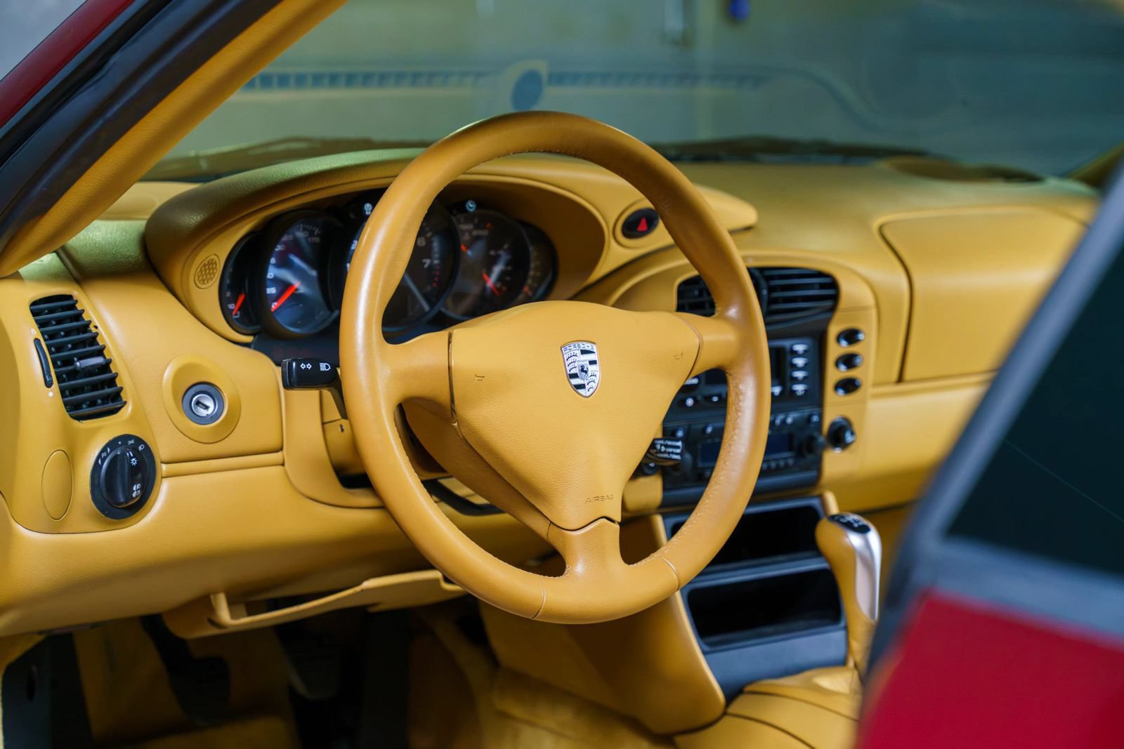 Used 2000 Porsche 911 Carrera image 68