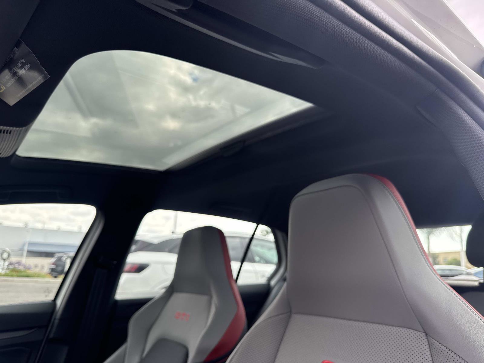 New 2026 Volkswagen GTI SE image 17