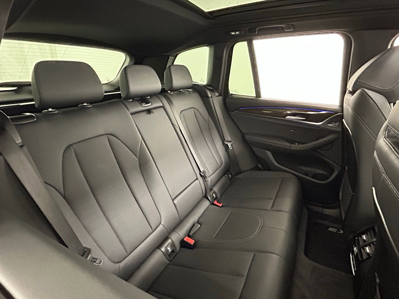 Used 2023 BMW X3 xDrive30i w/ Convenience Package w/ZPA image 41