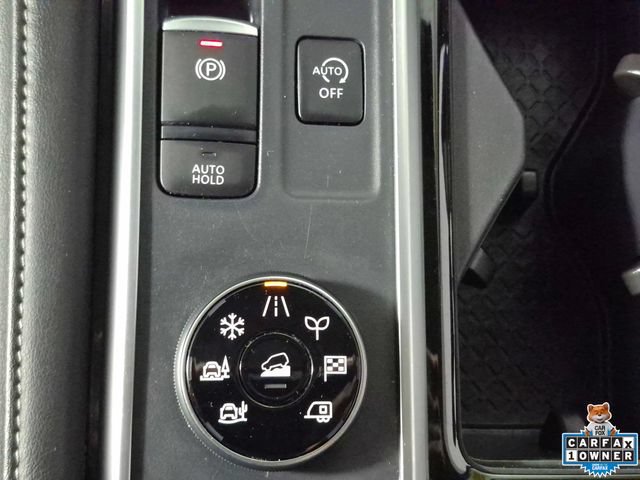 Used 2025 Nissan Pathfinder SV AWD/4WD image 19
