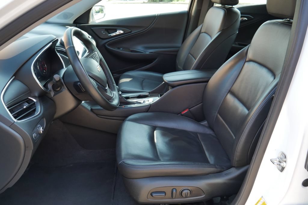 Used 2024 Chevrolet Malibu LT FWD image 27