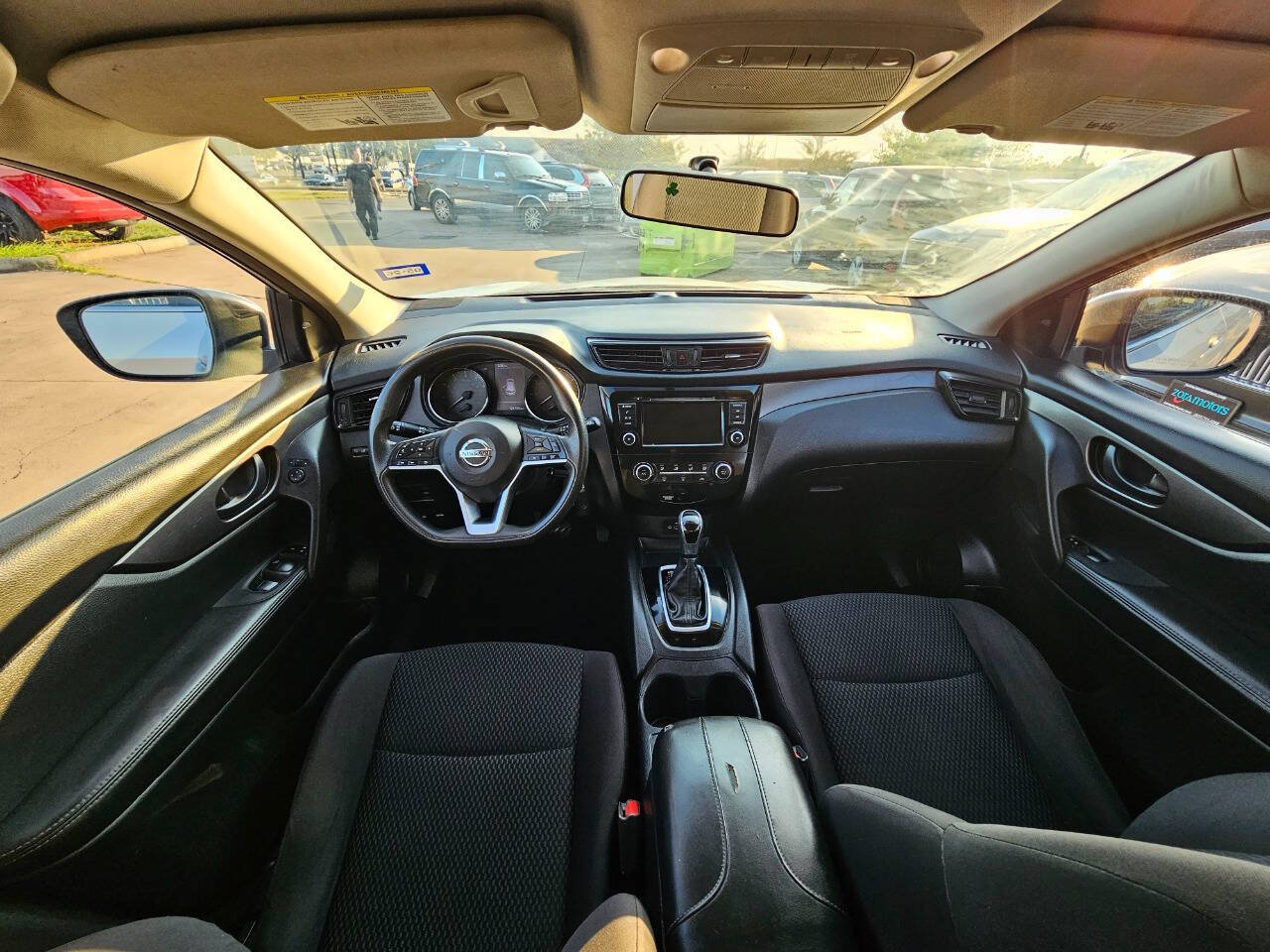 Used 2019 Nissan Rogue Sport S FWD image 8