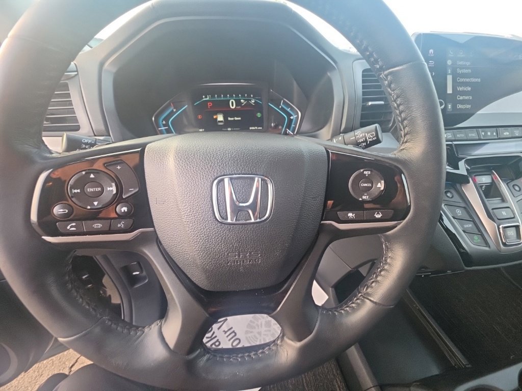Certified 2024 Honda Odyssey Touring image 17