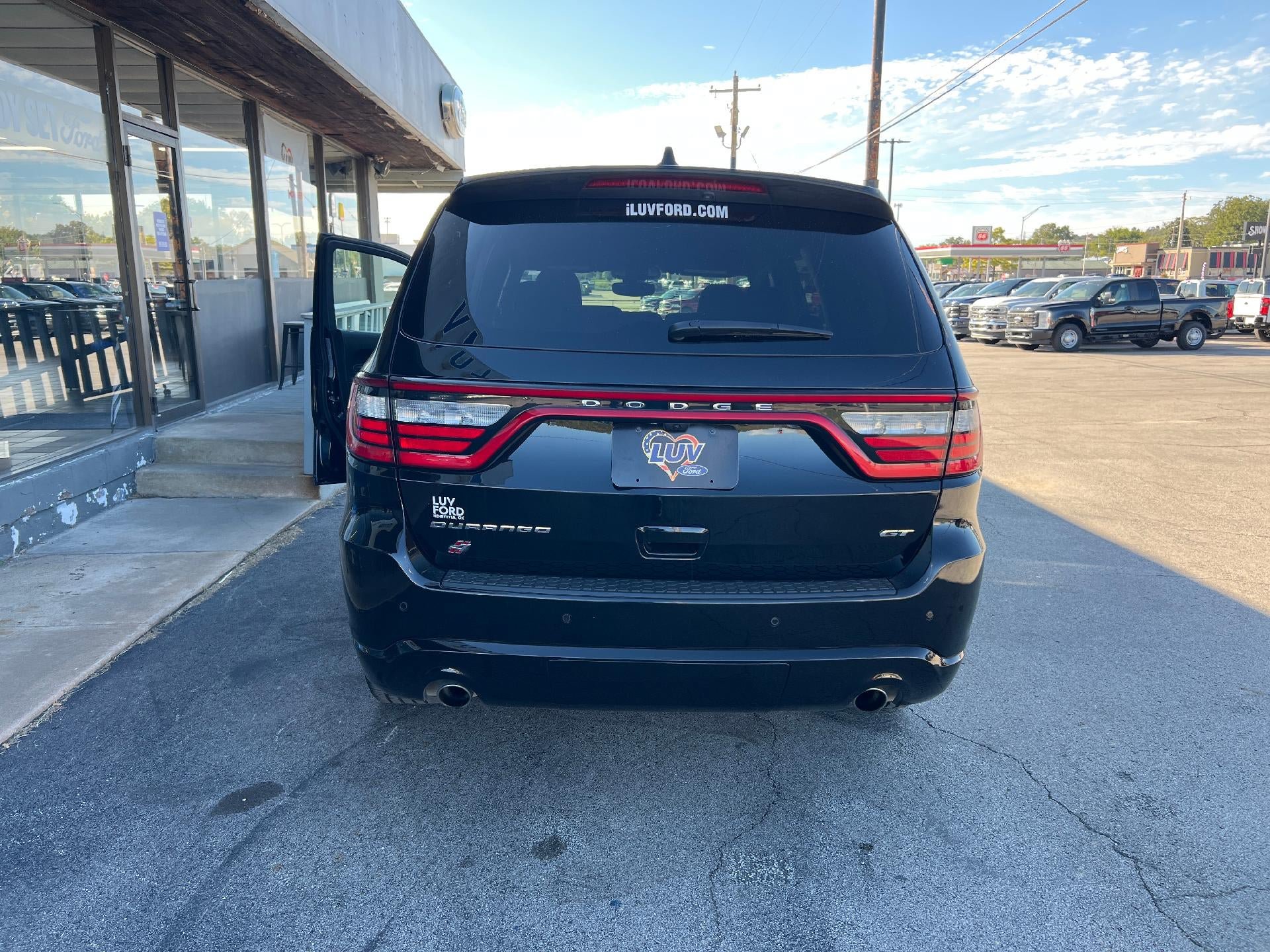 Used 2025 Dodge Durango GT AWD/4WD image 3