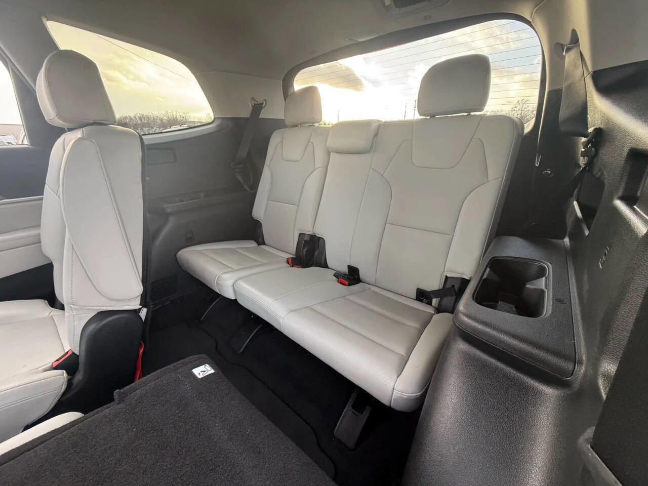 Used 2021 Kia Telluride S AWD/4WD image 11