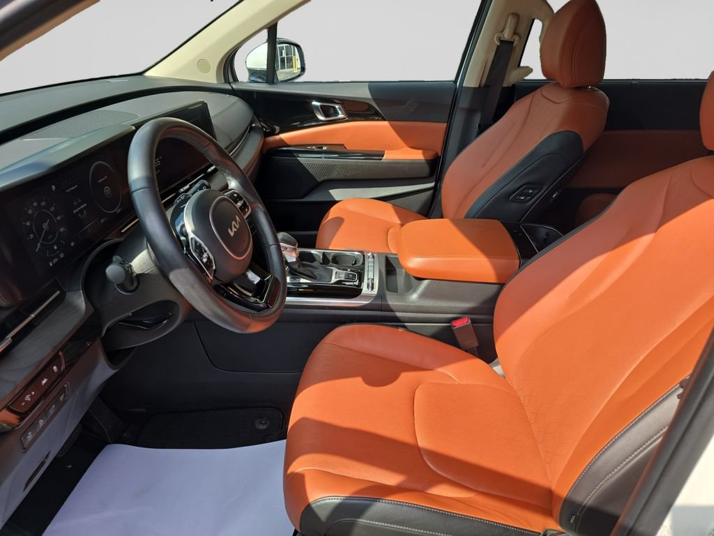 Used 2024 Kia Carnival SX FWD image 18