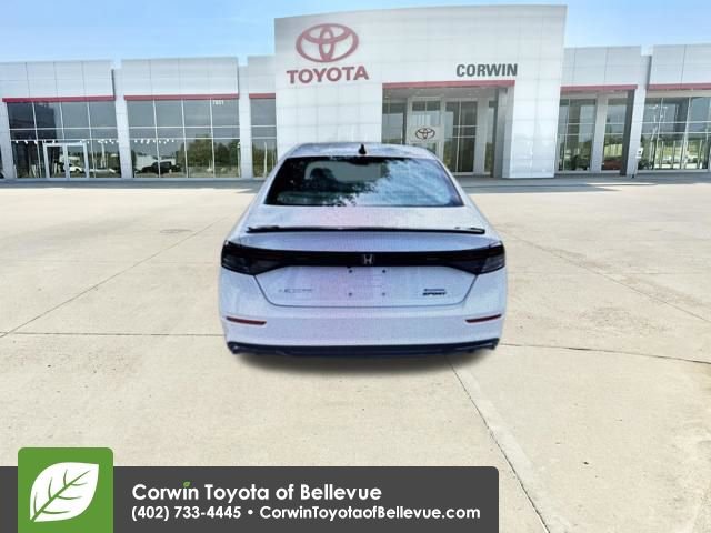 Used 2024 Honda Accord Sport image 4