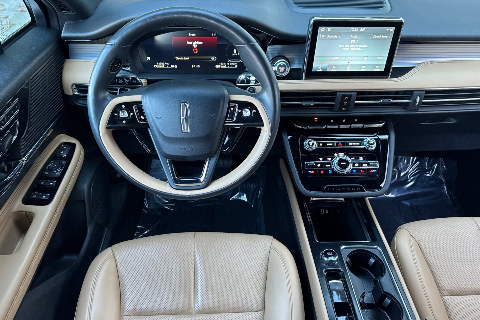 Certified 2022 Lincoln Corsair Reserve w/ Equipment Group 201A image 14