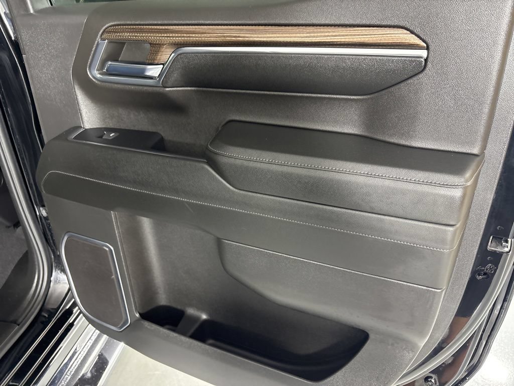 Used 2024 Chevrolet Silverado 1500 LT w/ Protection Package RWD image 25