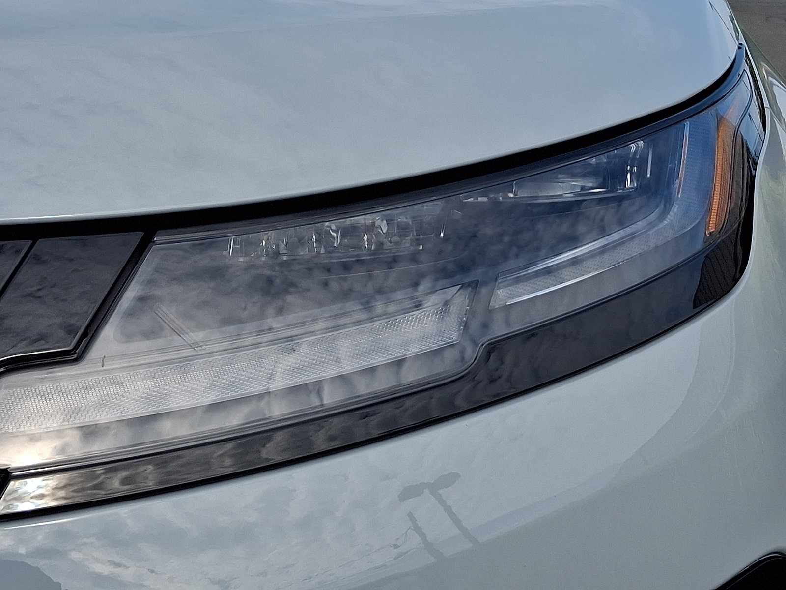New 2026 Land Rover Range Rover Evoque S AWD/4WD image 6