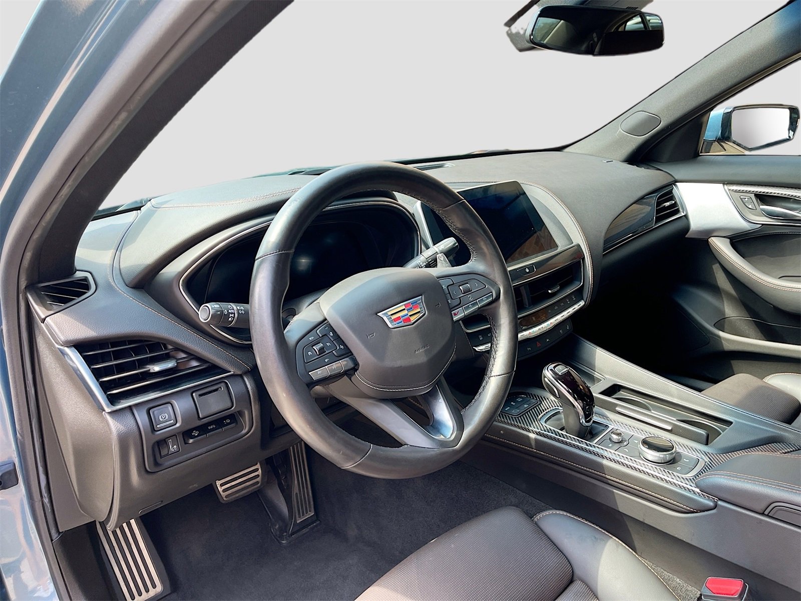 Used 2024 Cadillac CT5 V w/ Premium Package image 9