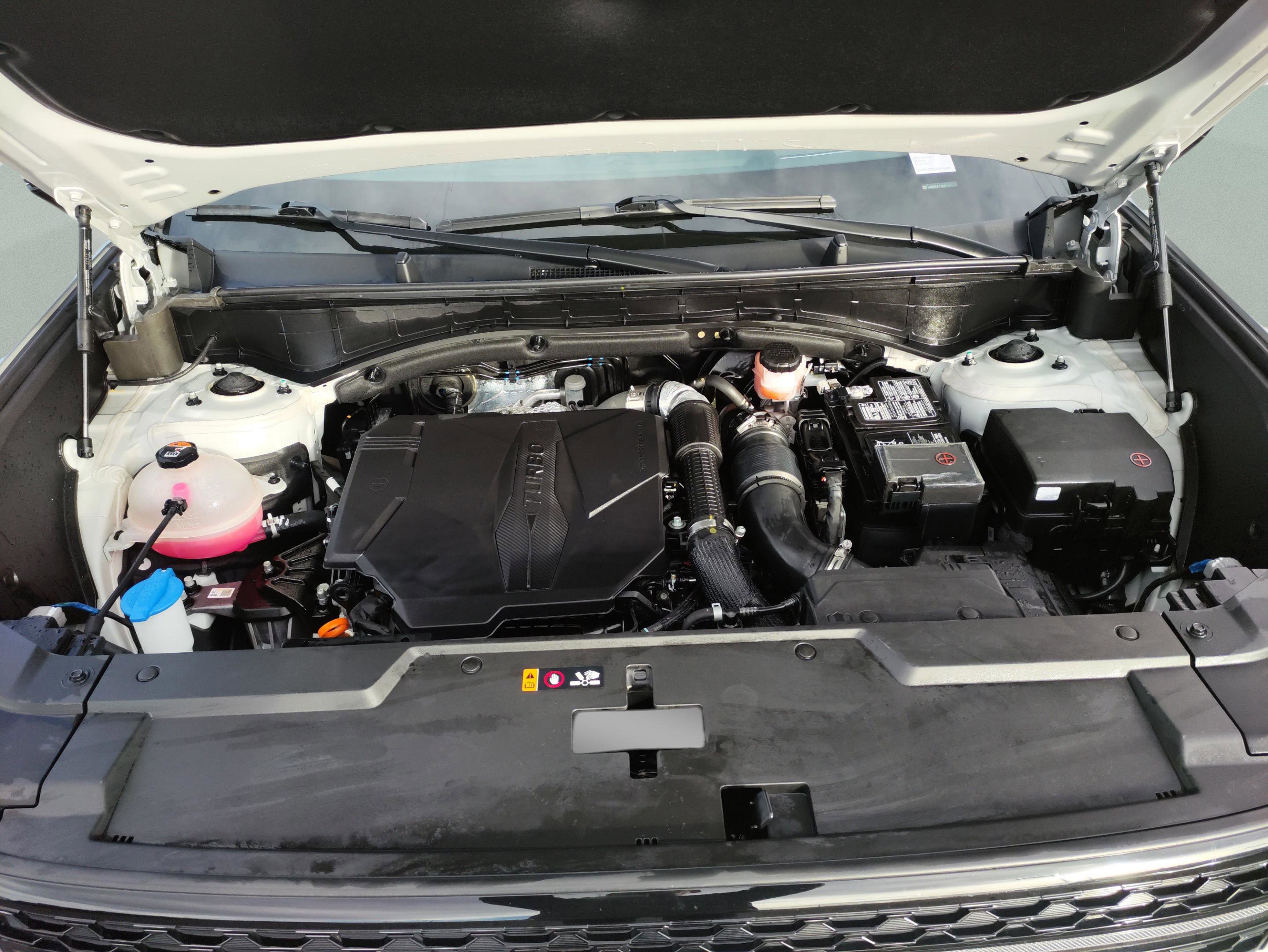 Used 2024 Hyundai Santa Fe Calligraphy image 23