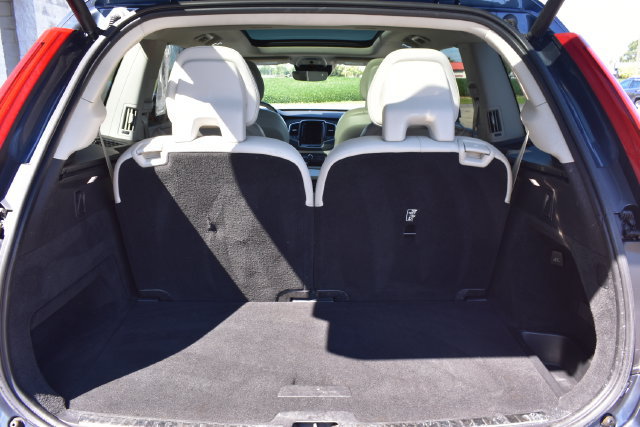 Used 2020 Volvo XC90 T6 Momentum w/ Protection Package Premier AWD/4WD image 37