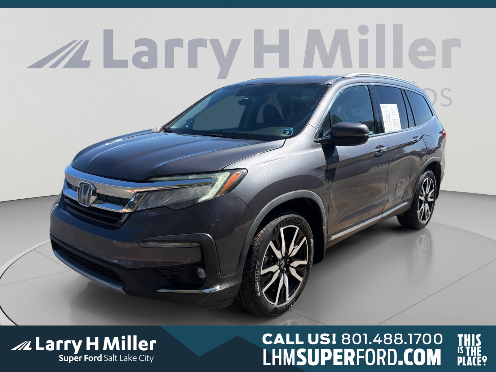 Used 2019 Honda Pilot Touring video 1