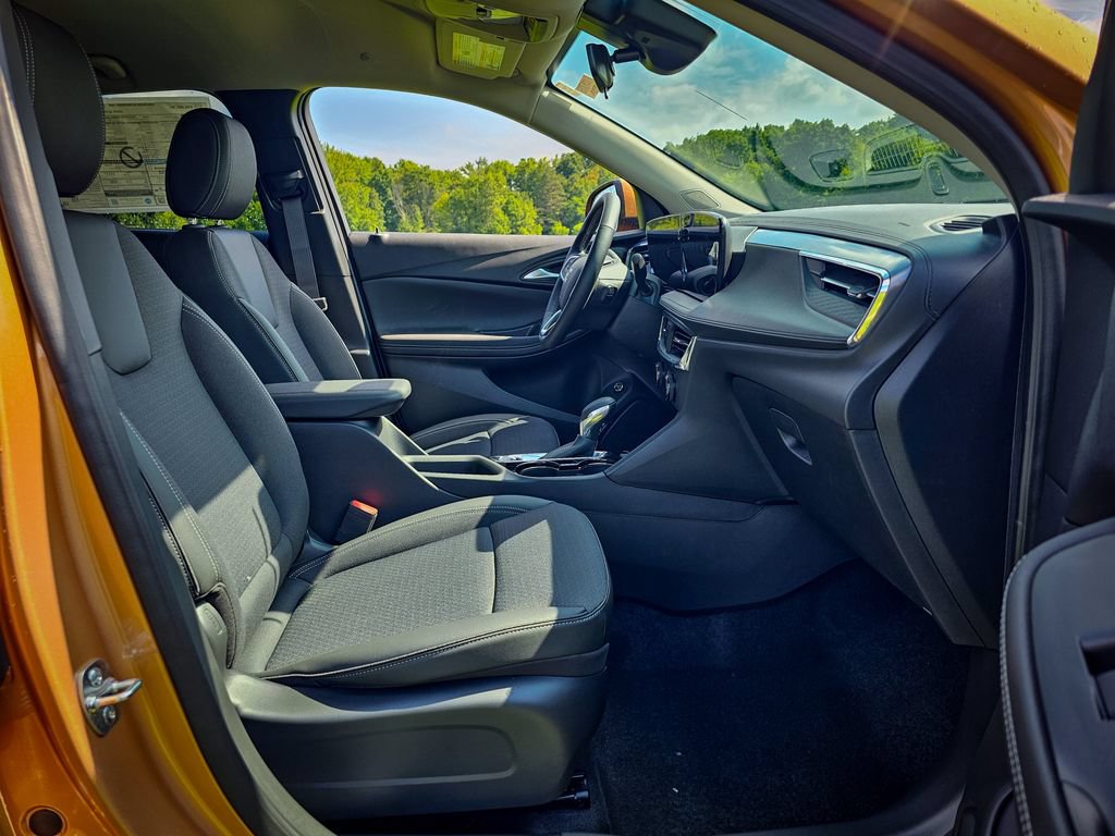 New 2026 Buick Encore GX Preferred w/ Advanced Technology Package AWD/4WD image 39