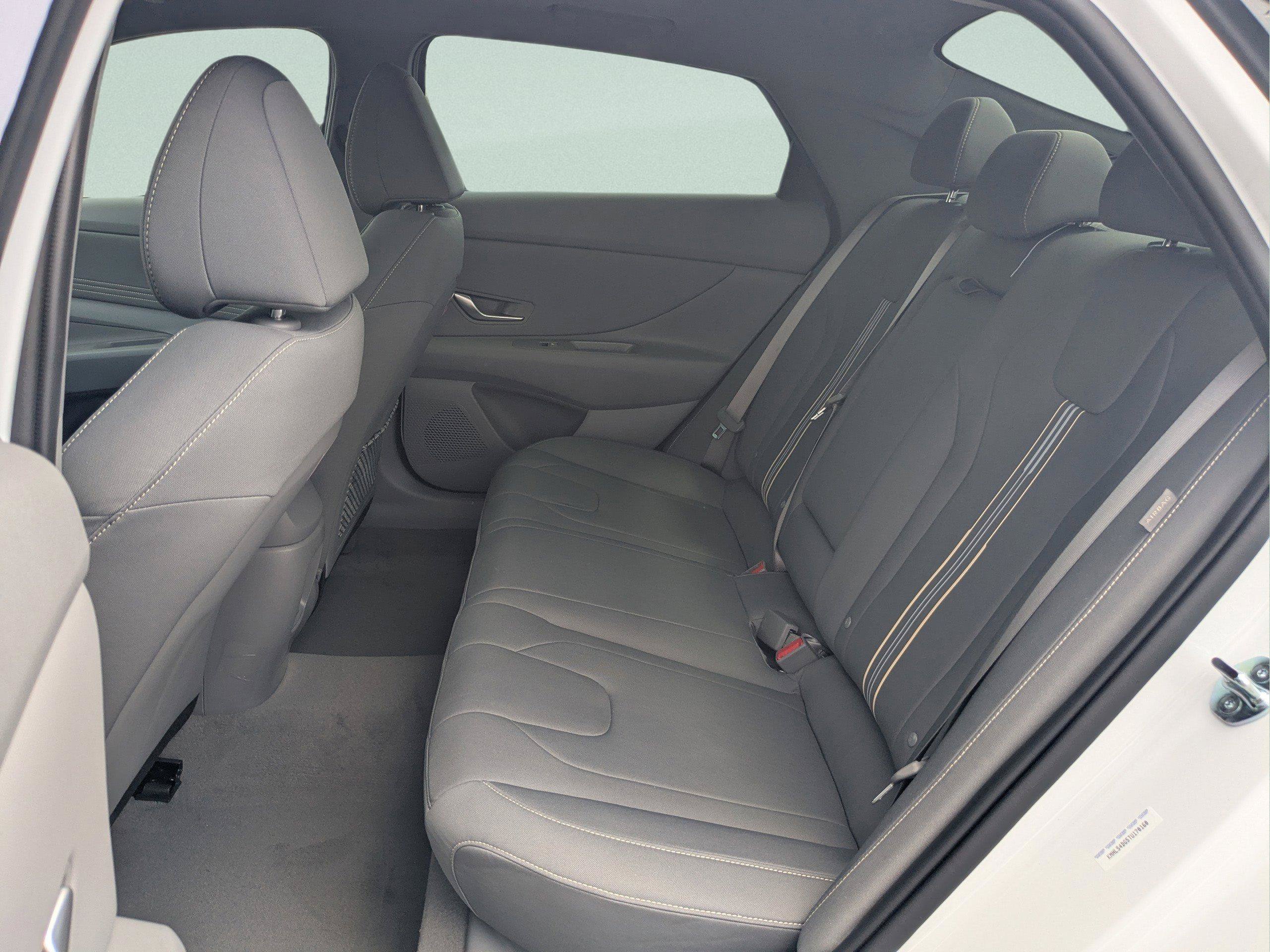 New 2026 Hyundai Elantra SEL Sport Premium FWD image 14