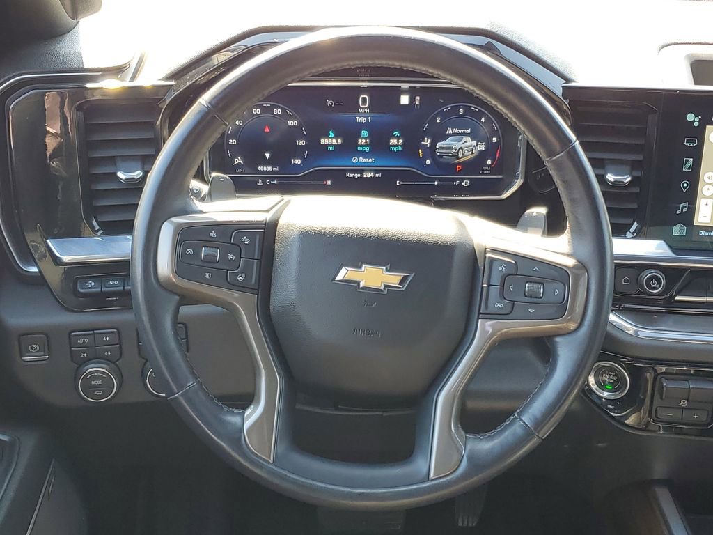 Used 2023 Chevrolet Silverado 1500 High Country w/ Technology Package image 26