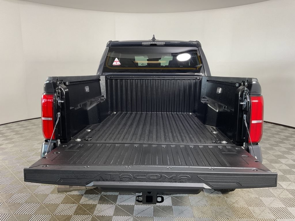 New 2026 Toyota Tacoma TRD Off-Road AWD/4WD image 18