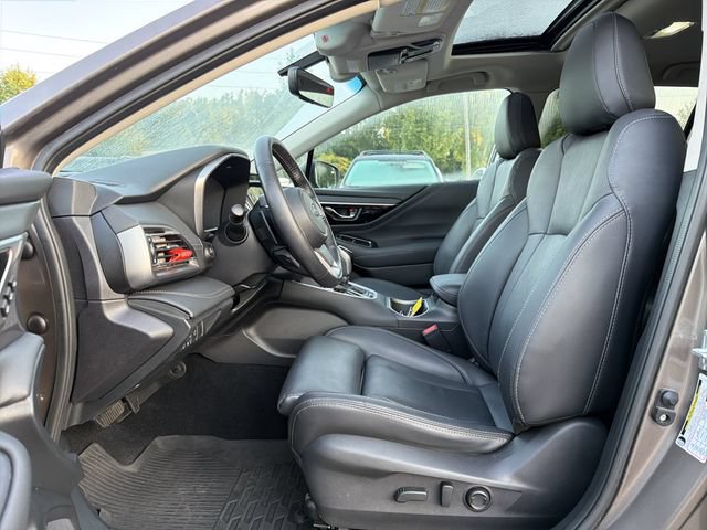 Used 2022 Subaru Outback Limited AWD/4WD image 11