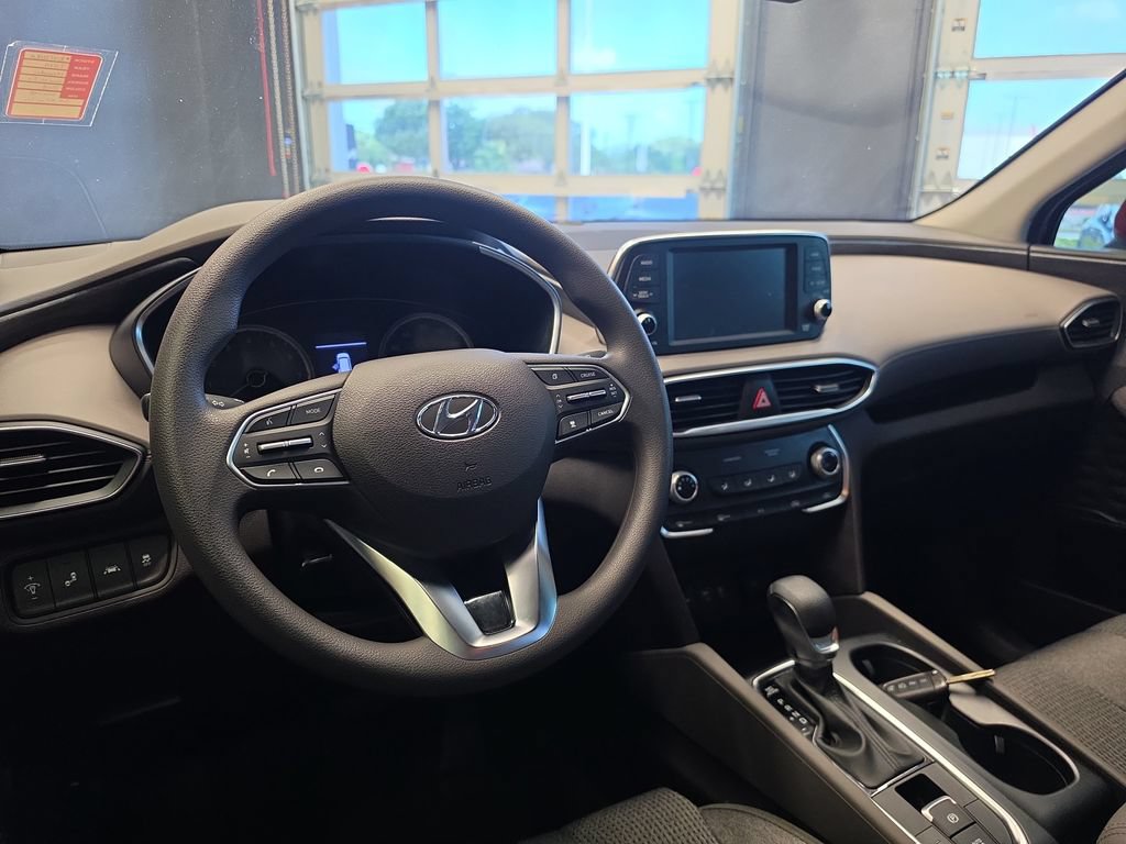 Used 2019 Hyundai Santa Fe SE FWD image 18