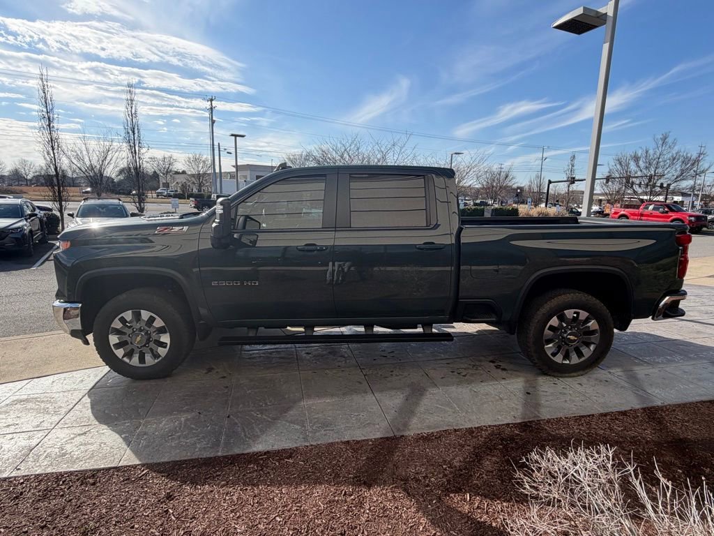 Used 2025 Chevrolet Silverado 2500 LT w/ All Star Edition image 7
