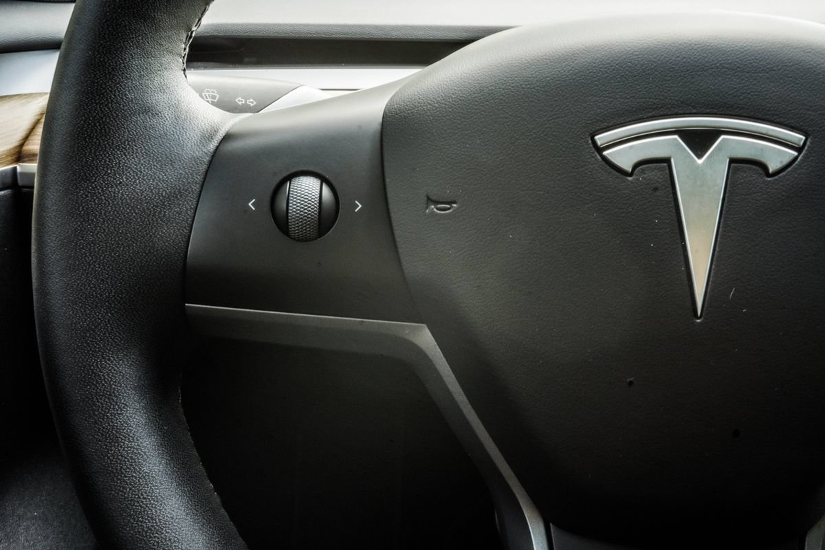 Used 2023 Tesla Model 3 Performance AWD/4WD image 33