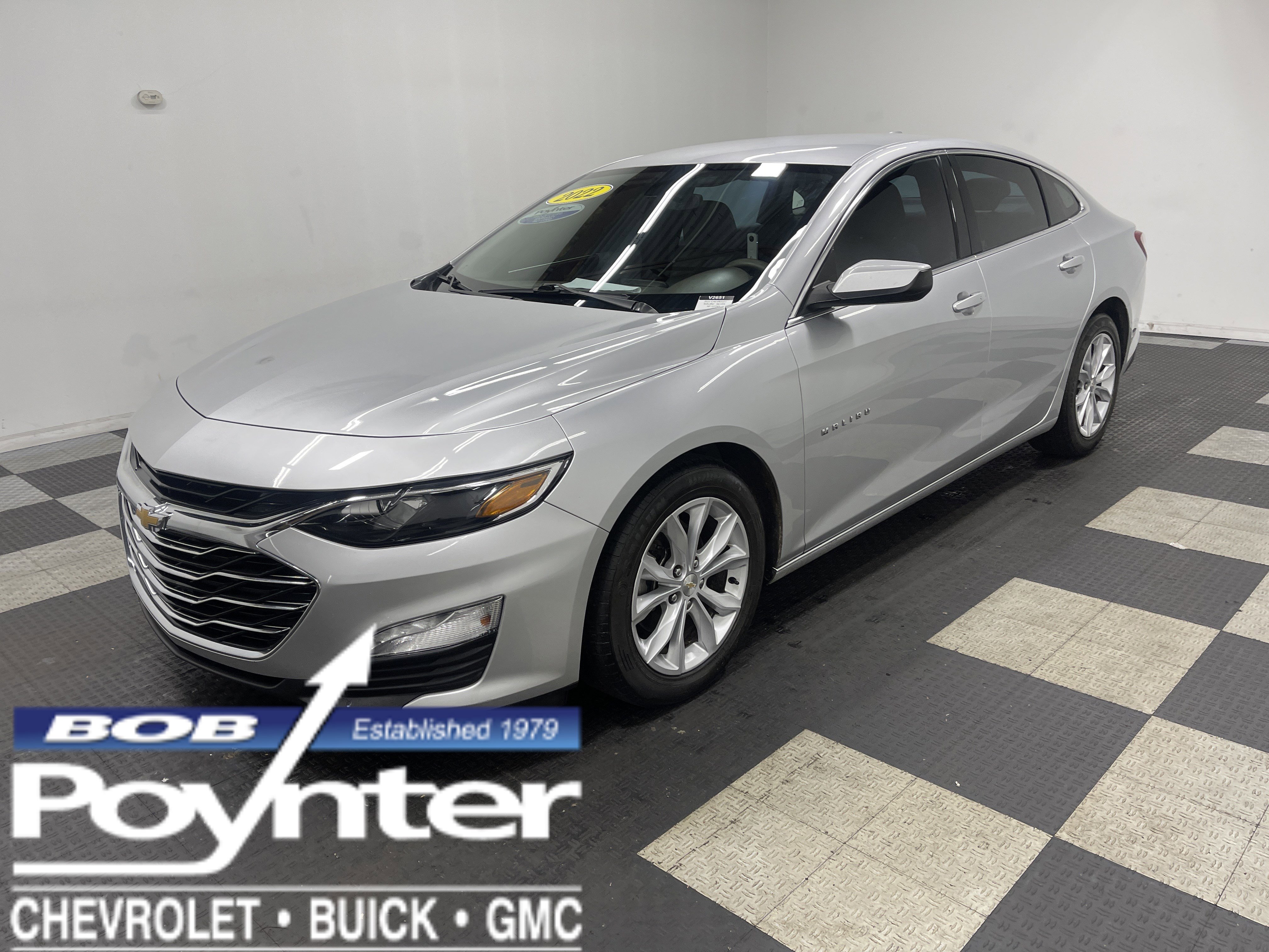 Used 2022 Chevrolet Malibu LT image 1