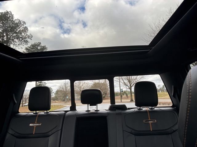 Used 2024 Ford F250 Platinum image 33