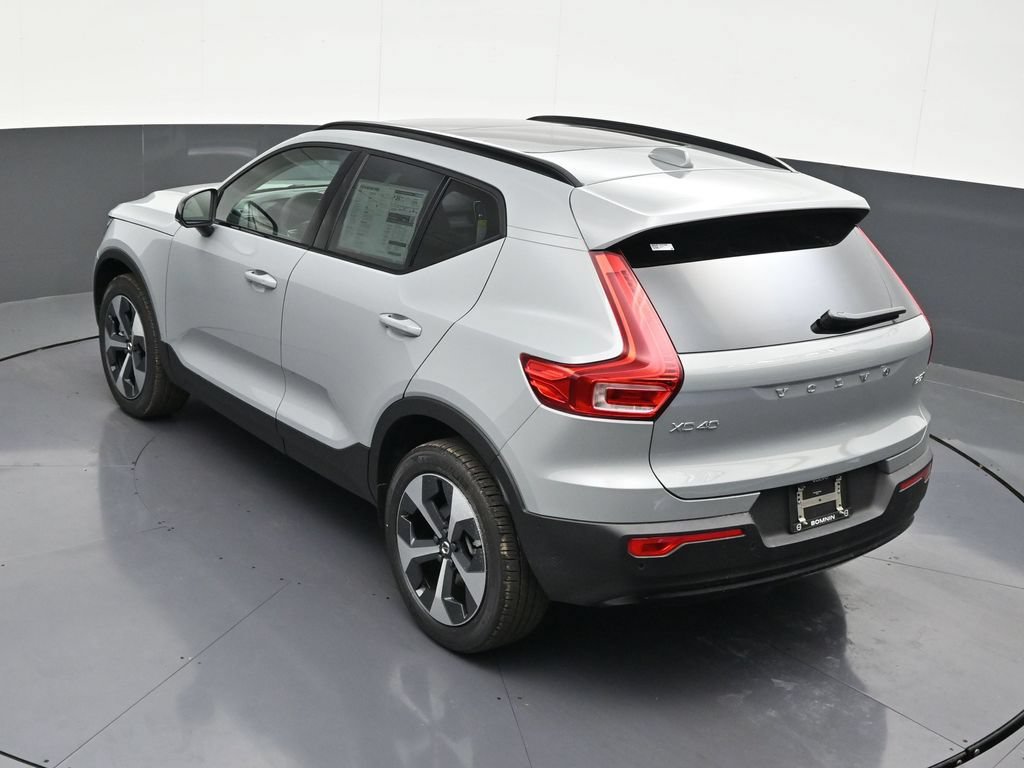 New 2026 Volvo XC40 B5 Plus w/ Protection Package Premier AWD/4WD image 15