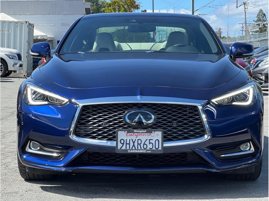 Used 2022 INFINITI Q60 3.0t Luxe w/ Essential Package RWD image 2