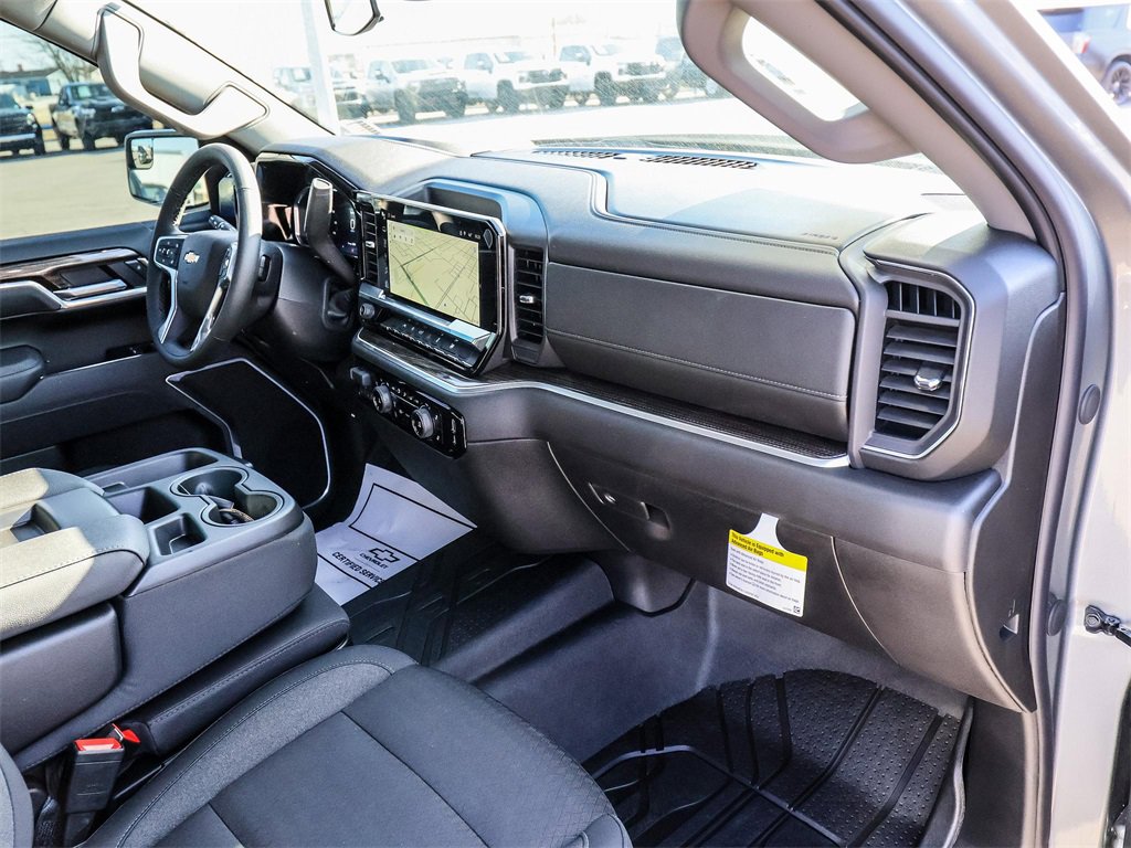 New 2026 Chevrolet Silverado 1500 LT w/ LPO, Dark Essentials Package image 17