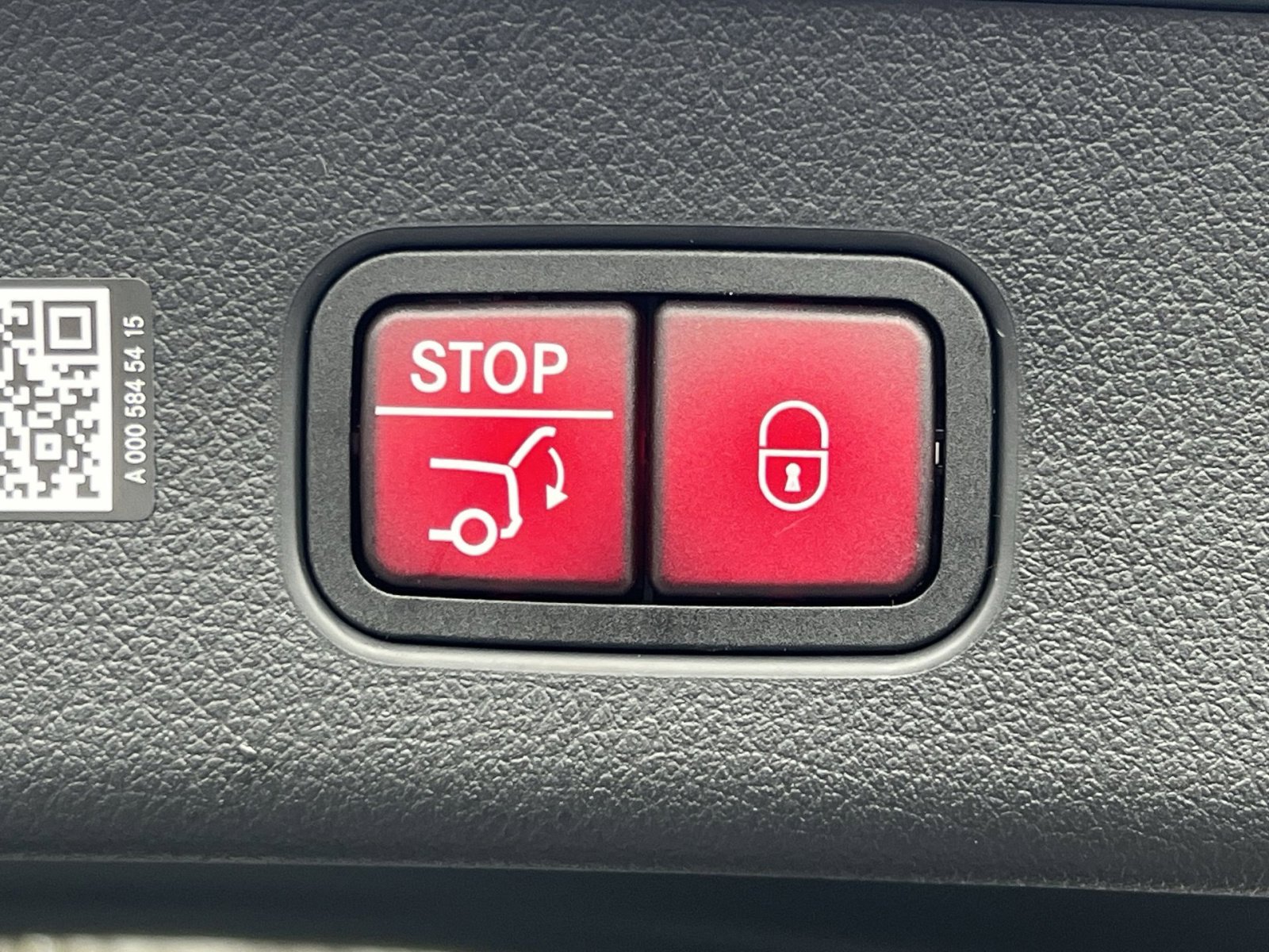 New 2026 Mercedes-Benz GLC 300 4MATIC image 25