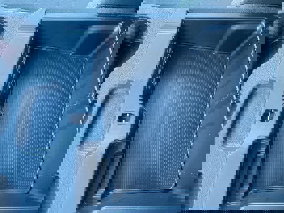 Used 2024 RAM 1500 Classic SLT image 20