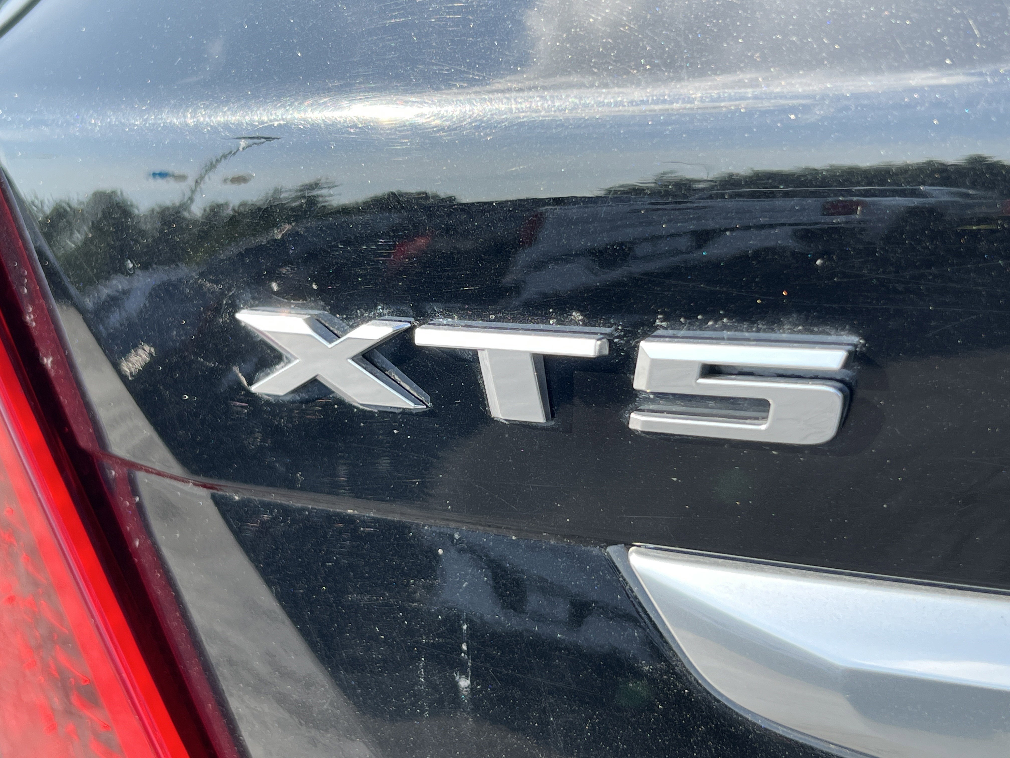 Used 2021 Cadillac XT5 Premium Luxury image 9