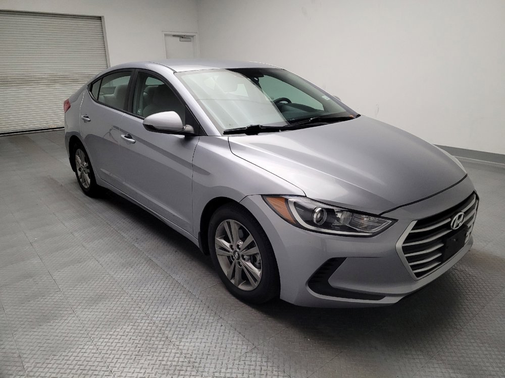 Used 2017 Hyundai Elantra SE image 13