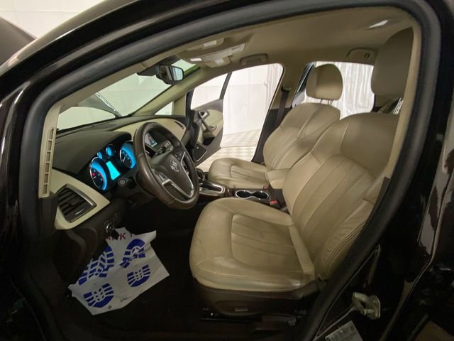 Used 2013 Buick Verano Leather FWD image 24